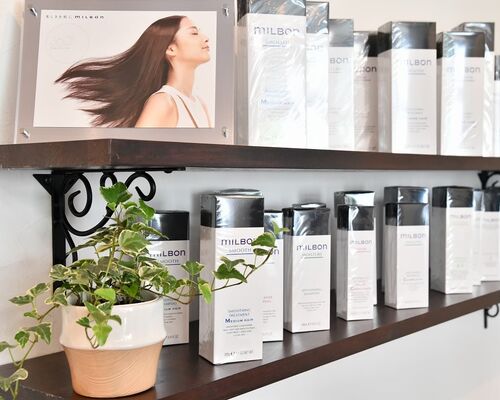 line_128432682375849